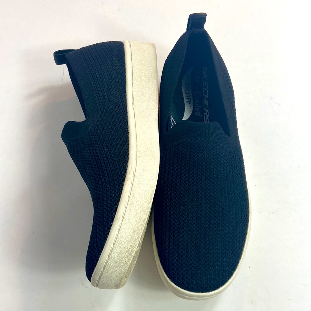 Skechers - Archfit black fly knit platform slip on shoes